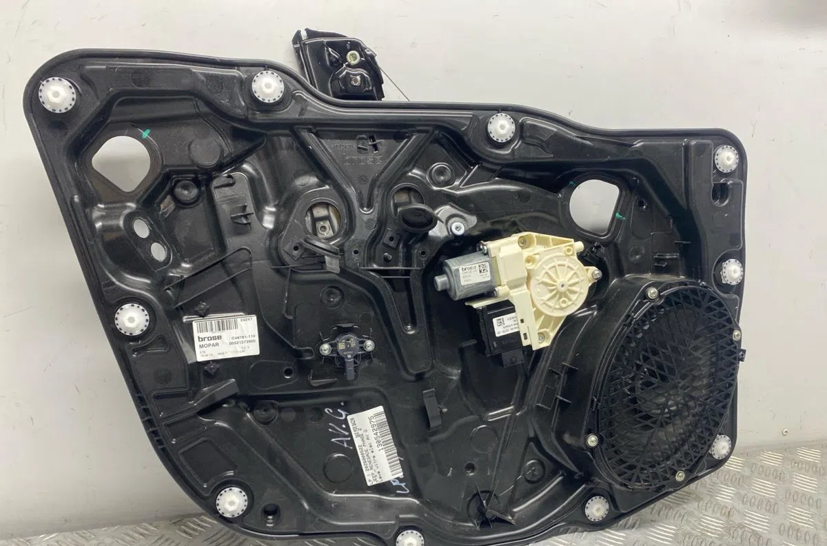 Mecanismemoteur leve-glace avg JEEP RENEGADE PHASE 2 occasion