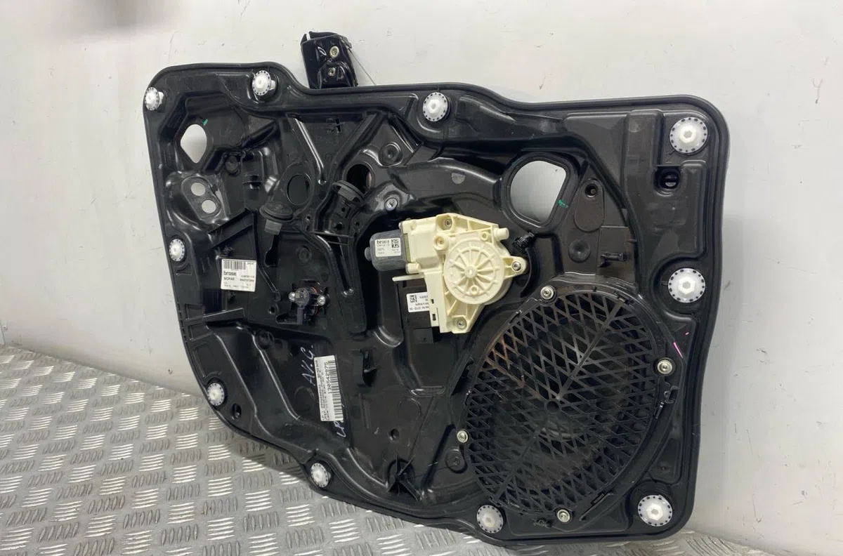Mecanismemoteur leve-glace avg JEEP RENEGADE PHASE 2 occasion