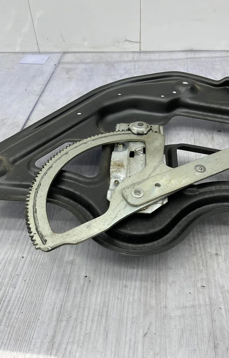Mecanismemoteur leve-glace avg MERCEDES SPRINTER 1 PHASE 2 occasion