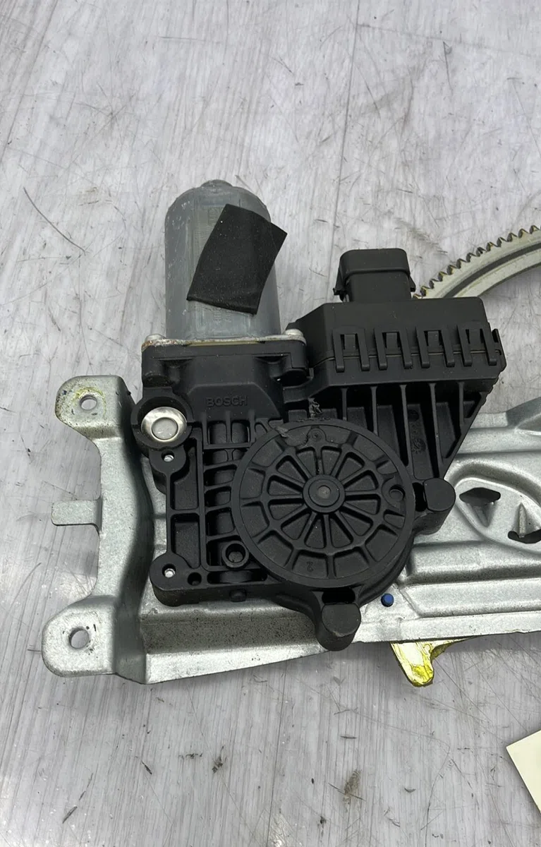 Mecanismemoteur leve-glace avg OPEL ASTRA H PHASE 1 BREAK occasion