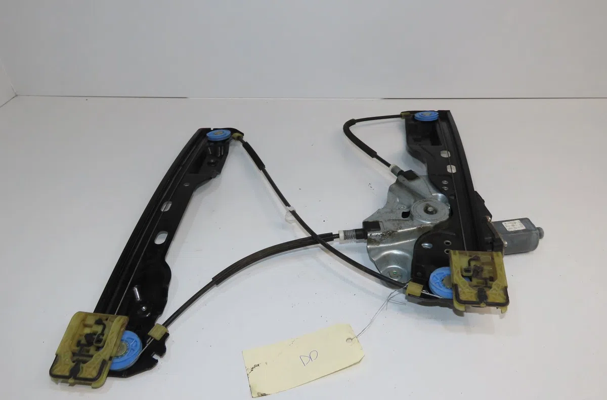 Mecanismemoteur leve-glace avg Opel ASTRA J Sports Tourer (P10) 1.7 cdti (35) (2010-2015) occasion
