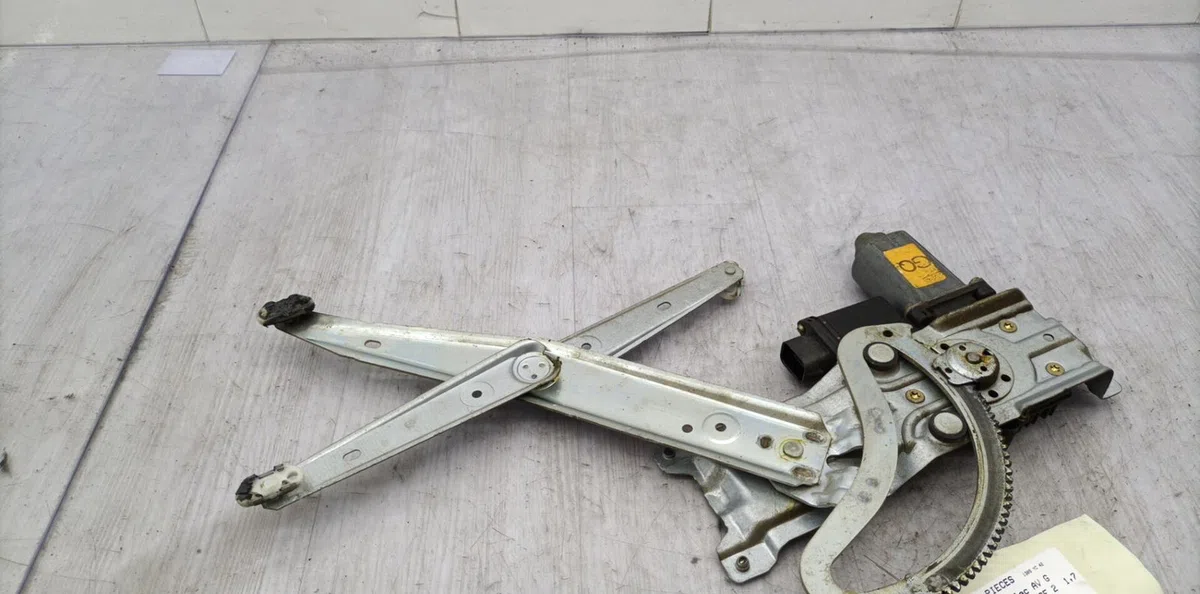 Mecanismemoteur leve-glace avg OPEL CORSA B PHASE 2 occasion