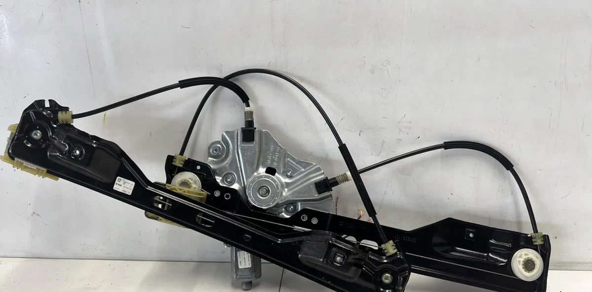 Mecanismemoteur leve-glace avg OPEL ZAFIRA TOURER C PHASE 1 occasion