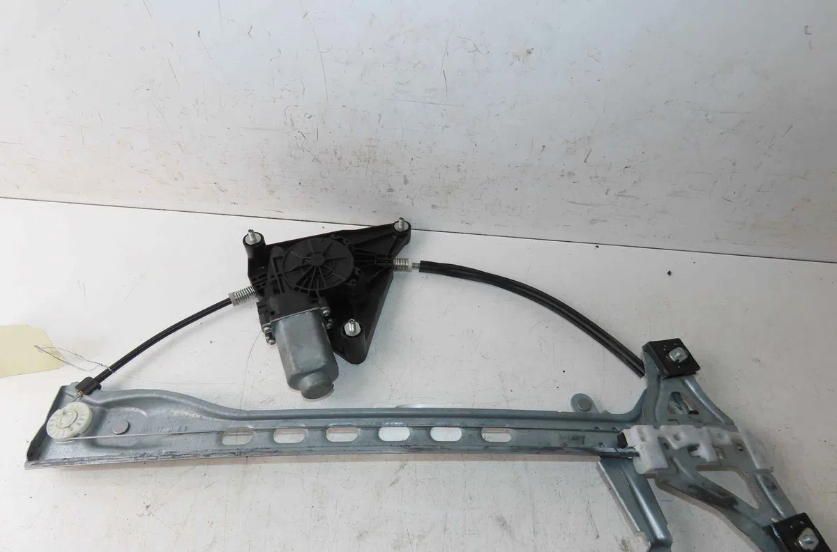 Mecanismemoteur leve-glace avg PEUGEOT 108 occasion