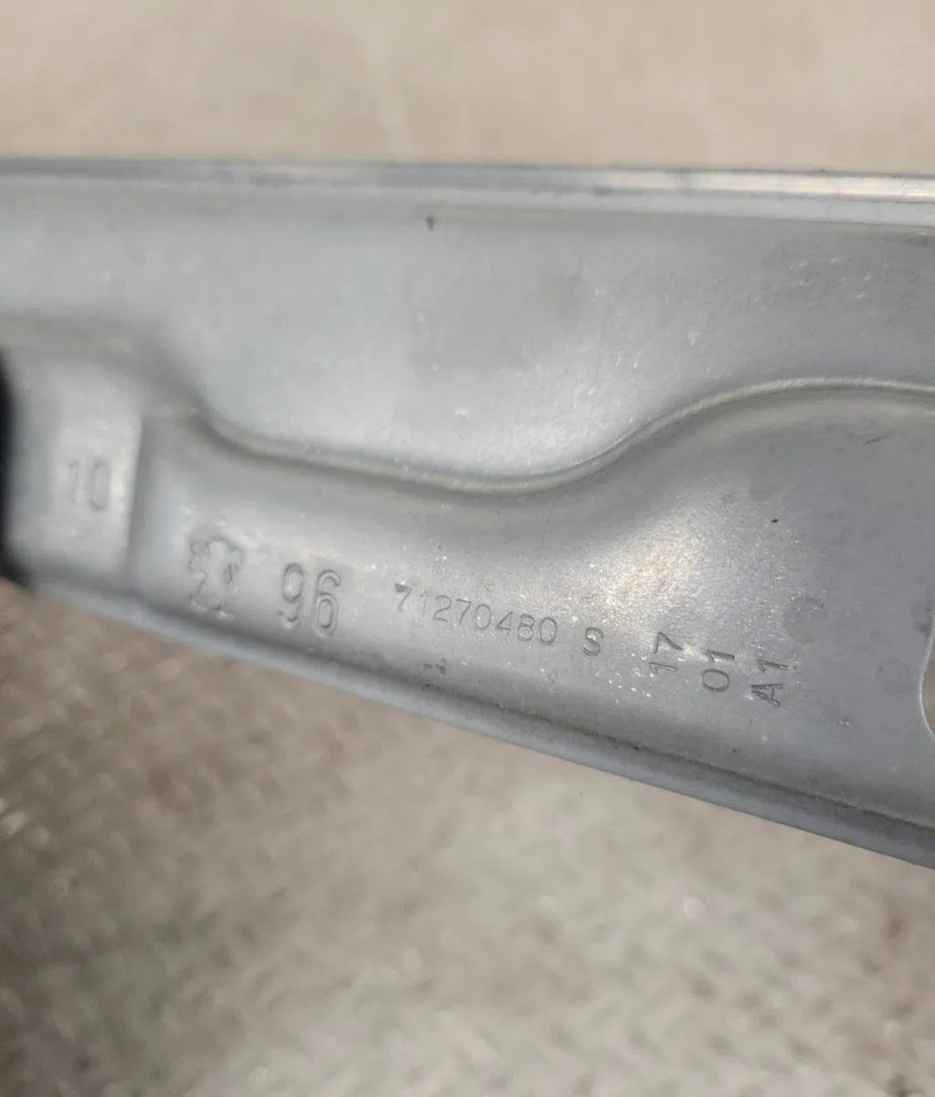 Mecanismemoteur leve-glace avg Peugeot 207-207 (WA_, WC_) 1.4 (2006-2013) 5 portes occasion