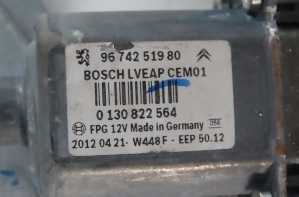 Mecanismemoteur leve-glace avg Peugeot 208 I (CA_, CC_) 1.6 hdi (2012) 5 portes occasion