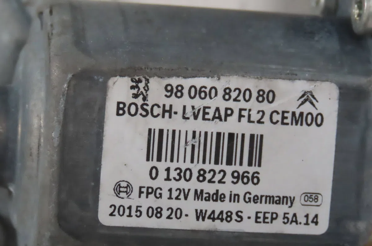 Mecanismemoteur leve-glace avg Peugeot 208 I (CA_, CC_) 1.6 hdi - bluehdi 75 (2013) 5 portes occasion