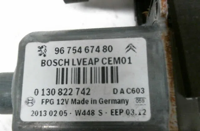 Mecanismemoteur leve-glace avg PEUGEOT 308 occasion