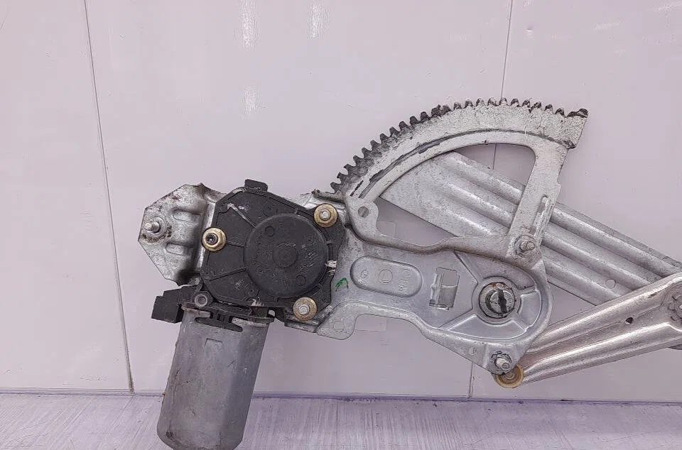 Mecanismemoteur leve-glace avg PEUGEOT 309 PHASE 1 occasion