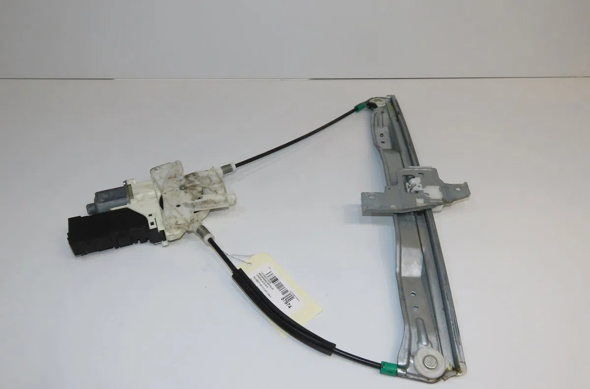 Mecanismemoteur leve-glace avg Peugeot 407 (6D_) 2.0 hdi 135 (6drhrh, 6drhre, 6drhrg, 6drhrj) (2004-2010) 4 portes occas