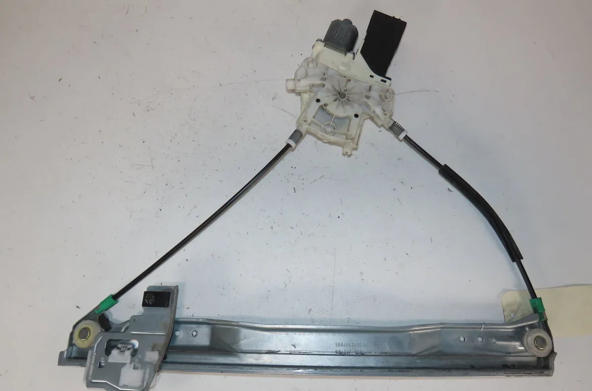 Mecanismemoteur leve-glace avg Peugeot 407 SW (6E_) 1.6 hdi 110 (2004-2010) 5 portes occasion