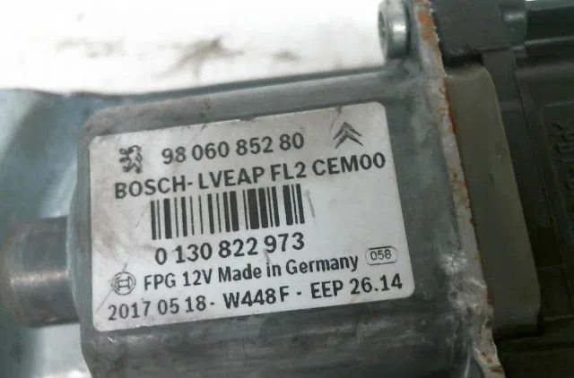 Mecanismemoteur leve-glace avg Peugeot 508 I (8D_) 1.6 bluehdi 120 (2014-2018) occasion