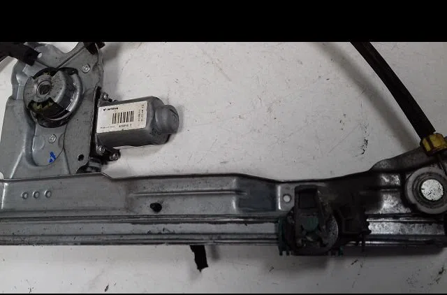 Mecanismemoteur leve-glace avg Renault CLIO III (BR0-1, CR0-1) 1.5 dci (2010-2014) 5 portes occasion