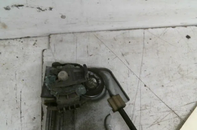 Mecanismemoteur leve-glace avg Renault CLIO III (BR0-1, CR0-1) 1.5 dci (br17, cr17) (2005-2012) 5 portes occasion
