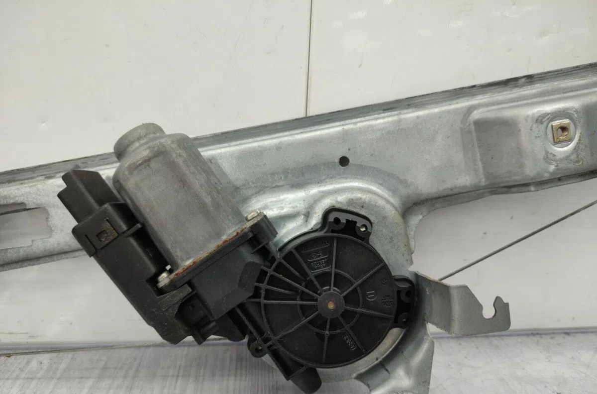 Mecanismemoteur leve-glace avg RENAULT GRAND SCENIC 2 PHASE 1 occasion