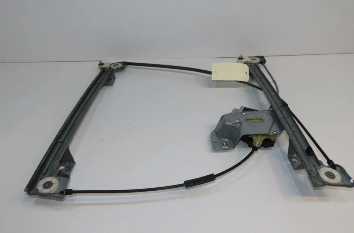 Mecanismemoteur leve-glace avg Renault KANGOO Express (FW0-1_) 1.5 dci 90 (fw0g, fw05, fw08, fw11) (2009) 4 portes occas