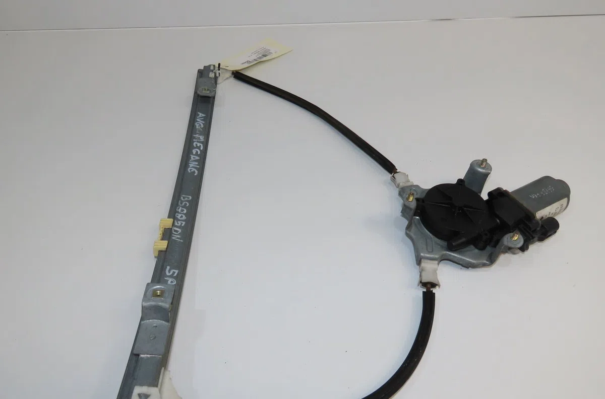 Mecanismemoteur leve-glace avg Renault MEGANE I (BA0-1_) 1.4 16v (ba0d, ba1h, ba0w, ba10) (1999-2003) occasion