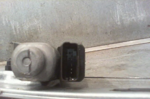 Mecanismemoteur leve-glace avg RENAULT MEGANE II Phase 1 09-2003--12-2005 occasion