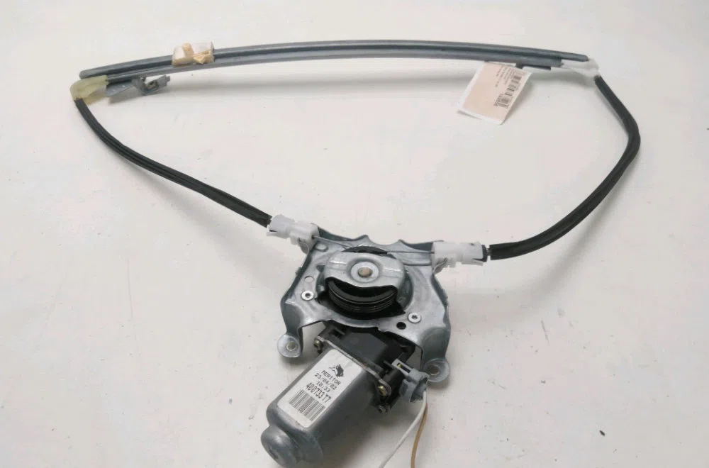 Mecanismemoteur leve-glace avg Renault SCÉNIC I Monospace (JA0-1_, FA0_) 1.6 (ja00, ja16, ja15, ja19, ja1v, ja2b, ja2c, 