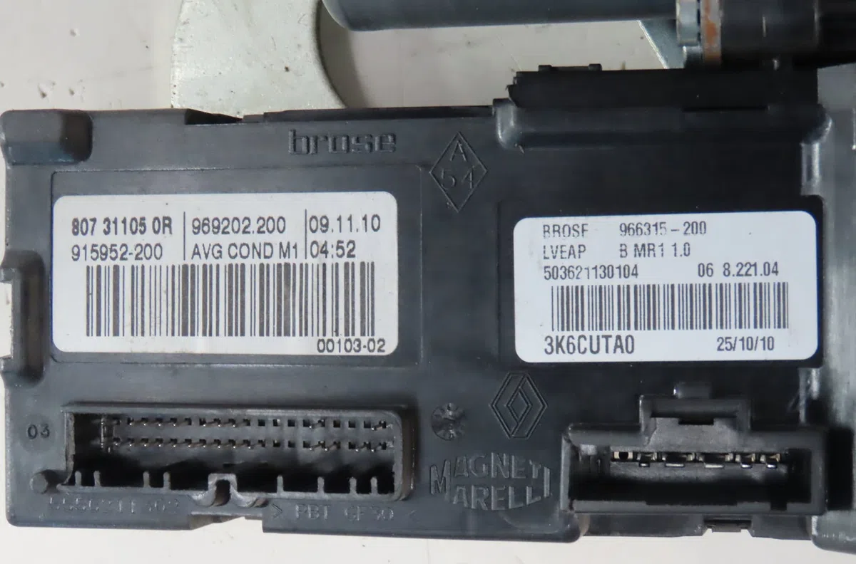 Mecanismemoteur leve-glace avg Renault SCÉNIC III (JZ0-1_) 1.6 e85 (jz03, jz1y) (2009) occasion