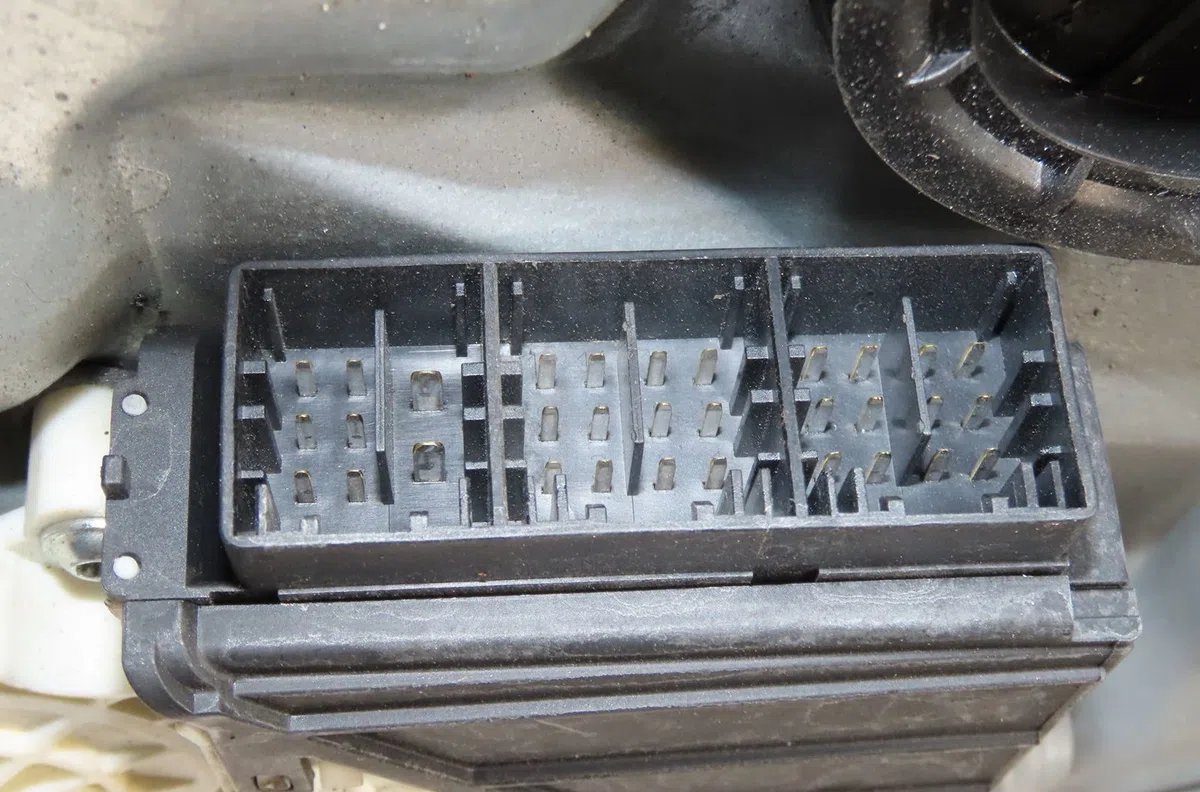Mecanismemoteur leve-glace avg Seat IBIZA III (6L1) 1.2 (2002-2006) occasion