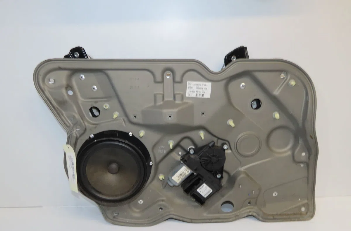 Mecanismemoteur leve-glace avg Skoda OCTAVIA II Combi (1Z5) 1.9 tdi 4x4 (2004-2010) occasion