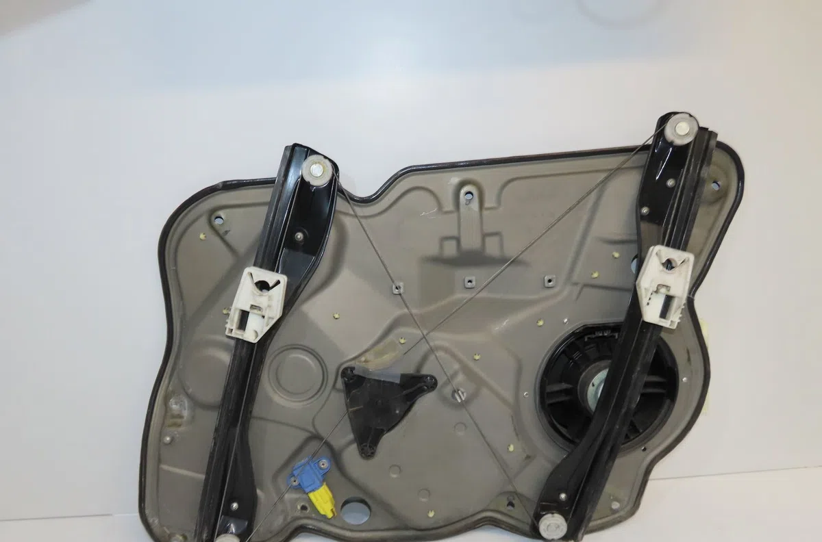 Mecanismemoteur leve-glace avg Skoda OCTAVIA II Combi (1Z5) 1.9 tdi 4x4 (2004-2010) occasion