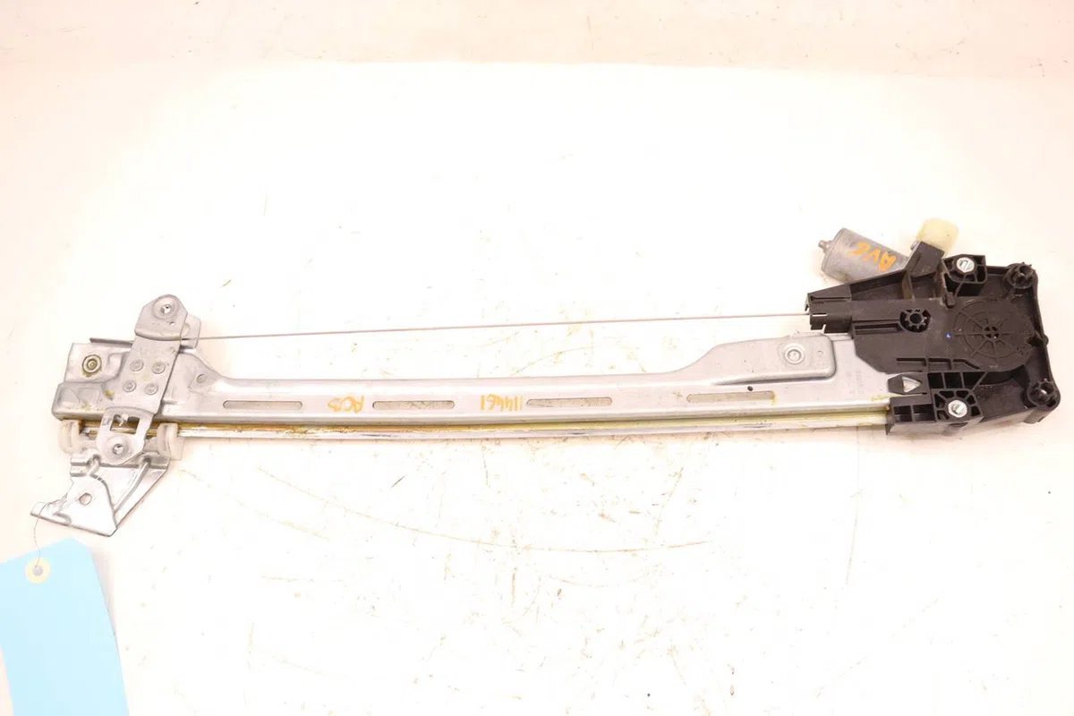 Mecanismemoteur leve-glace avg Suzuki VITARA (LY) 1.4 t allgrip (apk 414) (2015) occasion