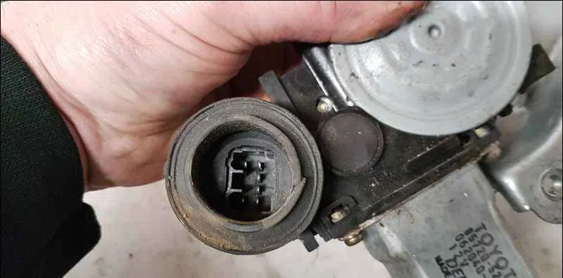 Mecanismemoteur leve-glace avg TOYOTA COROLLA VERSO I occasion
