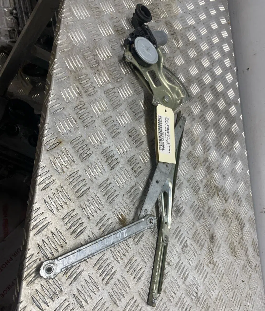 Mecanismemoteur leve-glace avg TOYOTA RAV4 3 PHASE 1 occasion