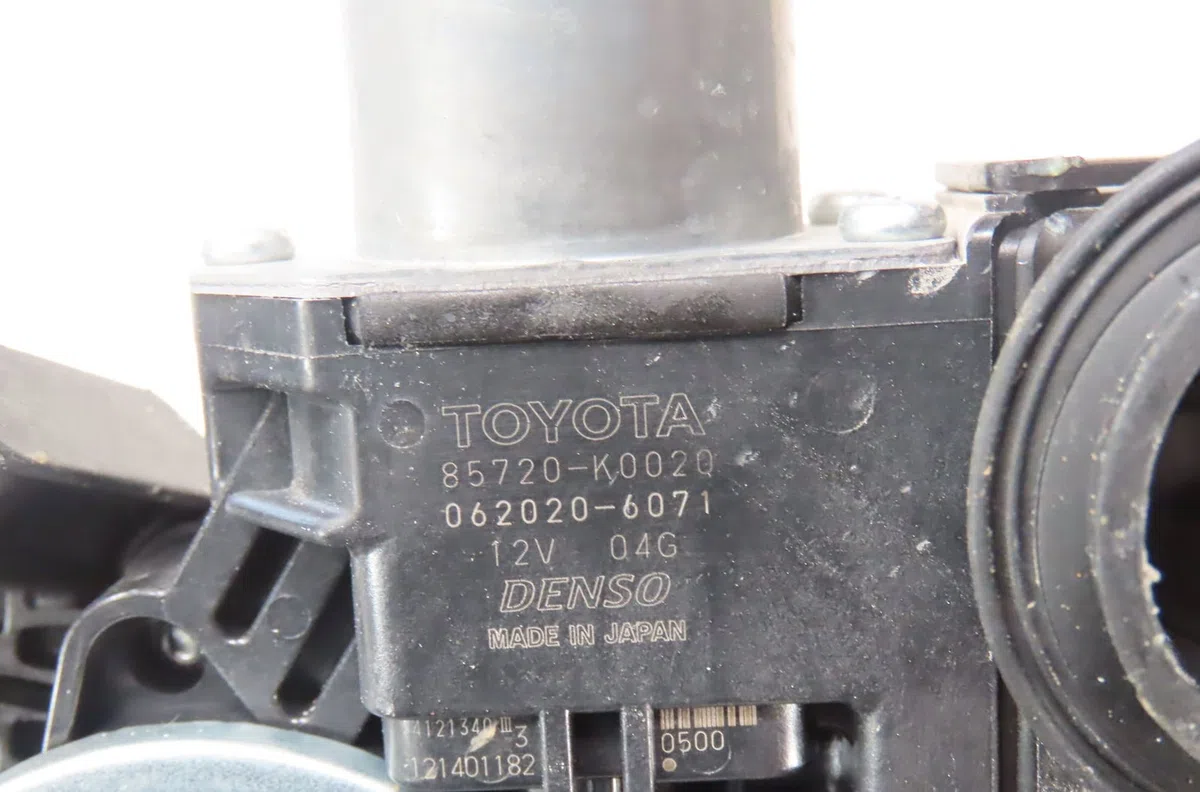 Mecanismemoteur leve-glace avg Toyota YARIS (_P21_, _PA1_, _PH1_) 1.5 (mxpa11) (2020) occasion