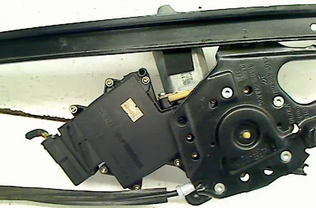 Mecanismemoteur leve-glace avg Volkswagen SHARAN (7M8, 7M9, 7M6) 1.9 tdi (1996-2000) occasion