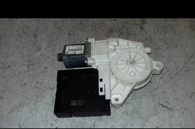 Mecanismemoteur leve-glace avg Volkswagen TIGUAN (5N_) 2.0 tdi (2008-2018) occasion