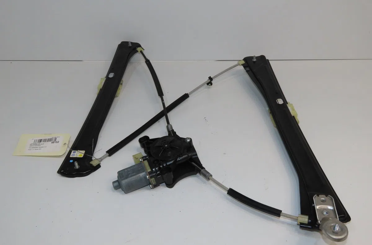 Mecanismemoteur leve-glace avg Volkswagen TIGUAN (AD1, AX1) 1.5 tsi (2018-2019) occasion