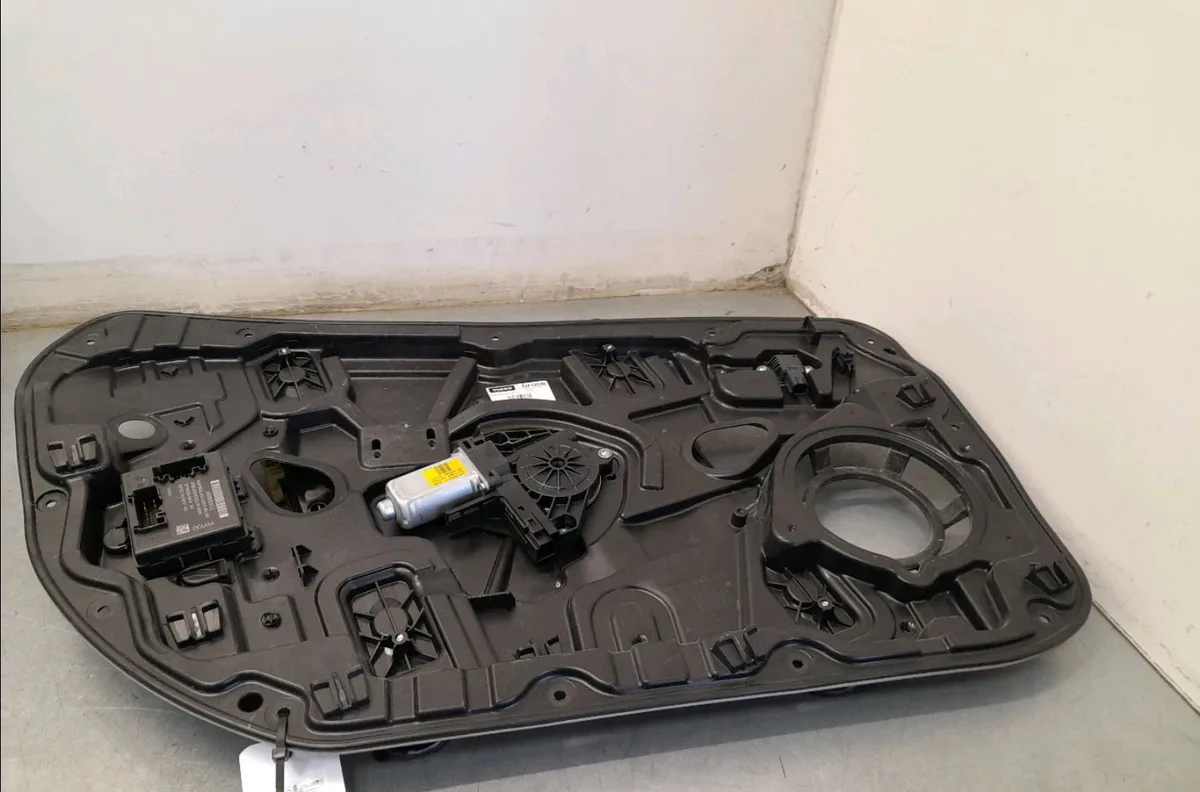 Mecanismemoteur leve-glace avg Volvo V40 Cross Country (526) T3 (2015-2019) occasion