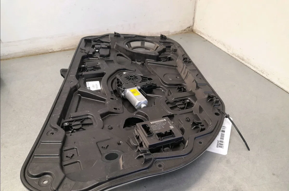 Mecanismemoteur leve-glace avg Volvo V40 Cross Country (526) T3 (2015-2019) occasion