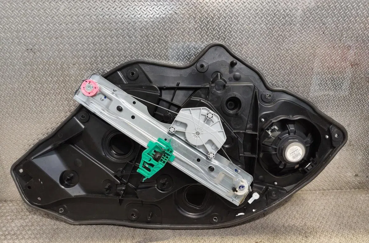 Mecanismemoteur leve-glace porte coulissante d Alfa romeo GIULIETTA (940_) 1.6 jtdm (940fyb11, 940fyb1a, 940fyf11, 940fy