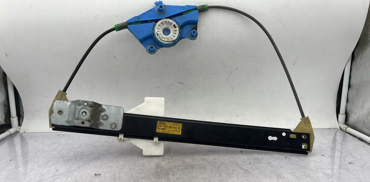 Mecanismemoteur leve-glace porte coulissante d AUDI A4 2 PHASE 2 occasion