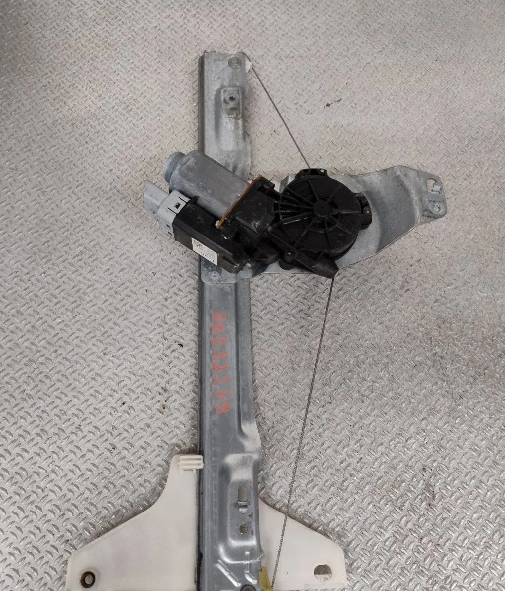 Mecanismemoteur leve-glace porte coulissante d Citroen C4 PICASSO I Monospace (UD_) 1.6 hdi (2007-2013) 5 portes occasio
