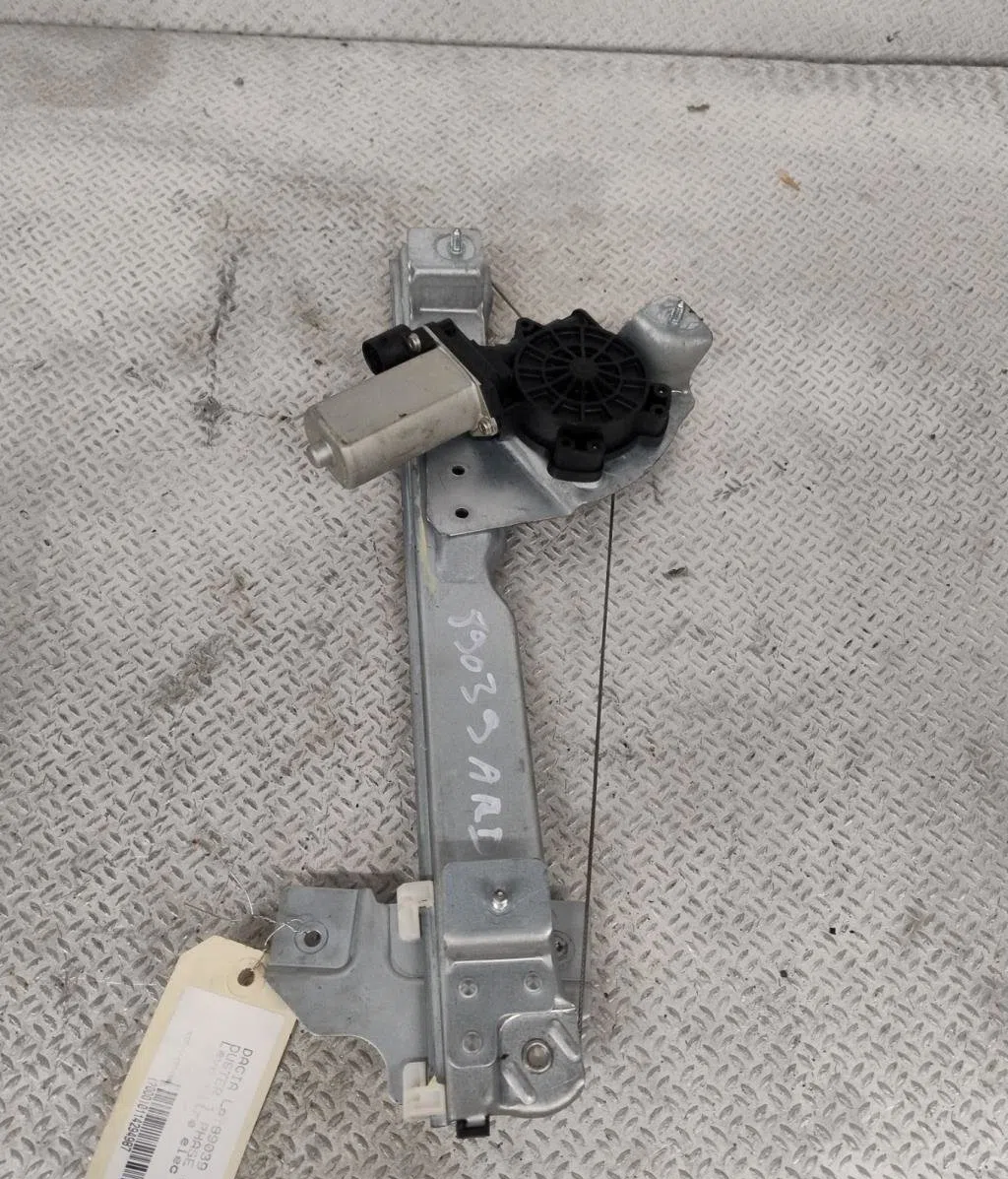 Mecanismemoteur leve-glace porte coulissante d Dacia DUSTER (HS_) 1.5 dci (hsmc) (2010-2018) occasion