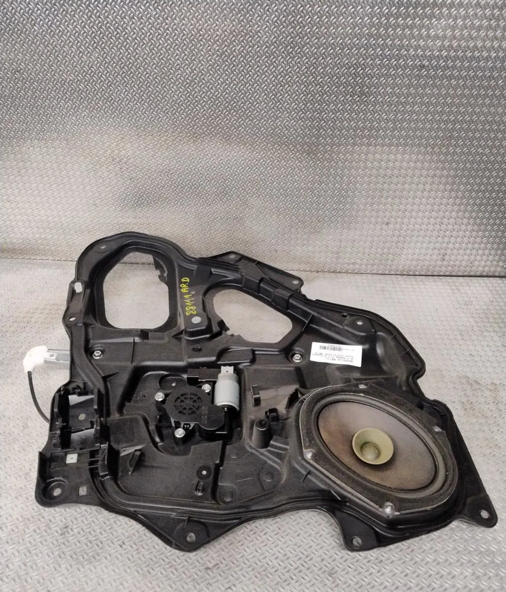 Mecanismemoteur leve-glace porte coulissante d Mazda 3 (BK) 1.6 di turbo (2004-2009) occasion