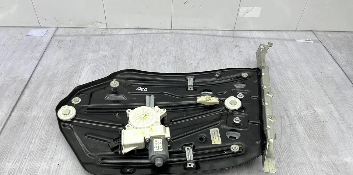 Mecanismemoteur leve-glace porte coulissante d OPEL ASTRA H TWINTOP CABRIOLET occasion