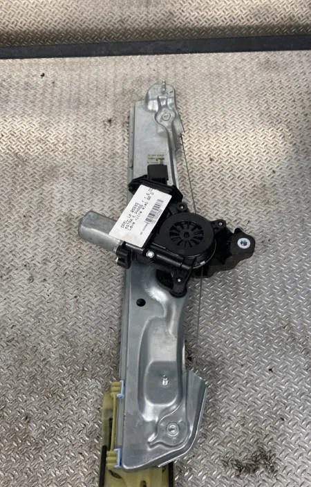 Mecanismemoteur leve-glace porte coulissante d Opel ASTRA K (B16) 1.6 cdti (68) (2015) occasion