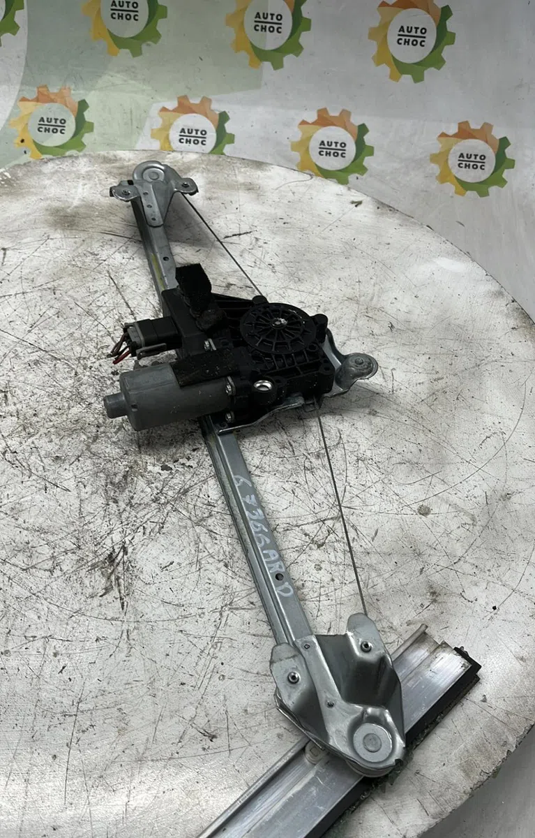 Mecanismemoteur leve-glace porte coulissante d OPEL ZAFIRA B PHASE 1 occasion