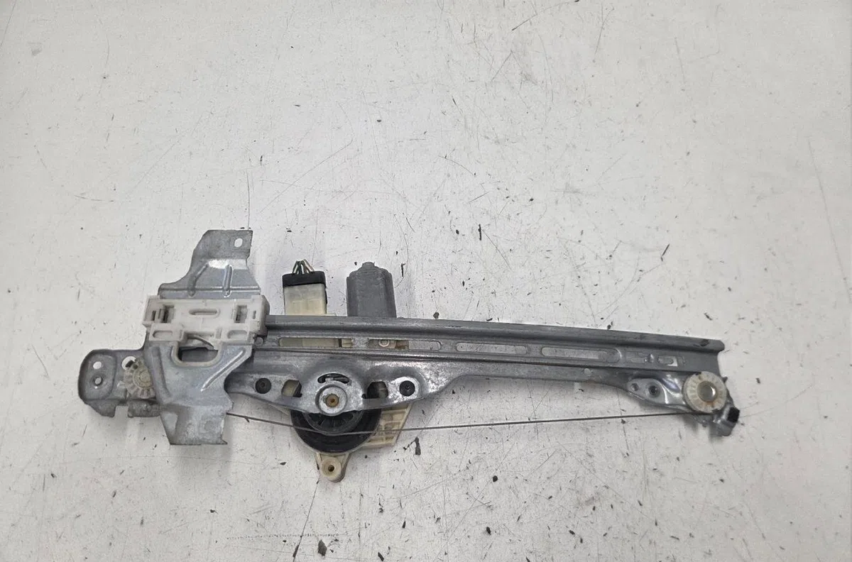 Mecanismemoteur leve-glace porte coulissante d PEUGEOT 308 2 PHASE 1 occasion