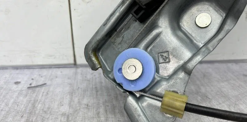 Mecanismemoteur leve-glace porte coulissante d RENAULT LAGUNA 3 PHASE 2 occasion