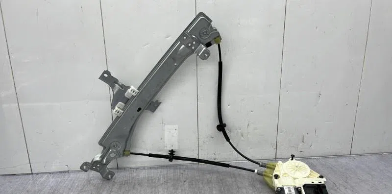 Mecanismemoteur leve-glace porte coulissante d RENAULT MEGANE 3 PHASE 1 occasion