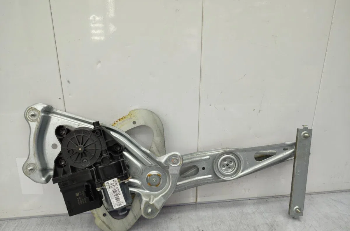 Mecanismemoteur leve-glace porte coulissante d RENAULT SCENIC 3 PHASE 1 occasion