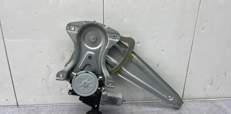 Mecanismemoteur leve-glace porte coulissante d TOYOTA AURIS 1 PHASE 1 occasion