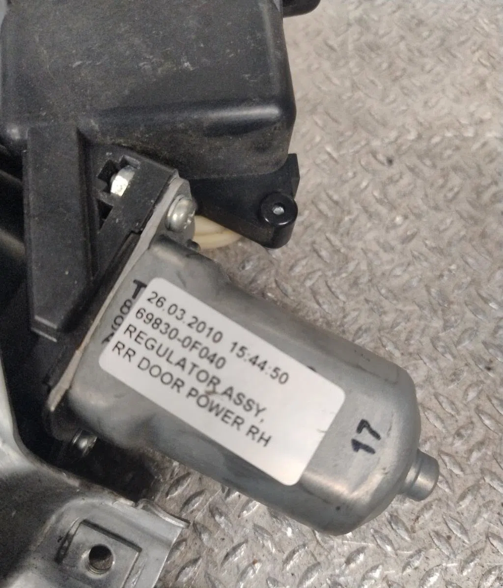 Mecanismemoteur leve-glace porte coulissante d Toyota VERSO (_R2_) 2.0 d-4d (aur20_) (2009-2018) occasion